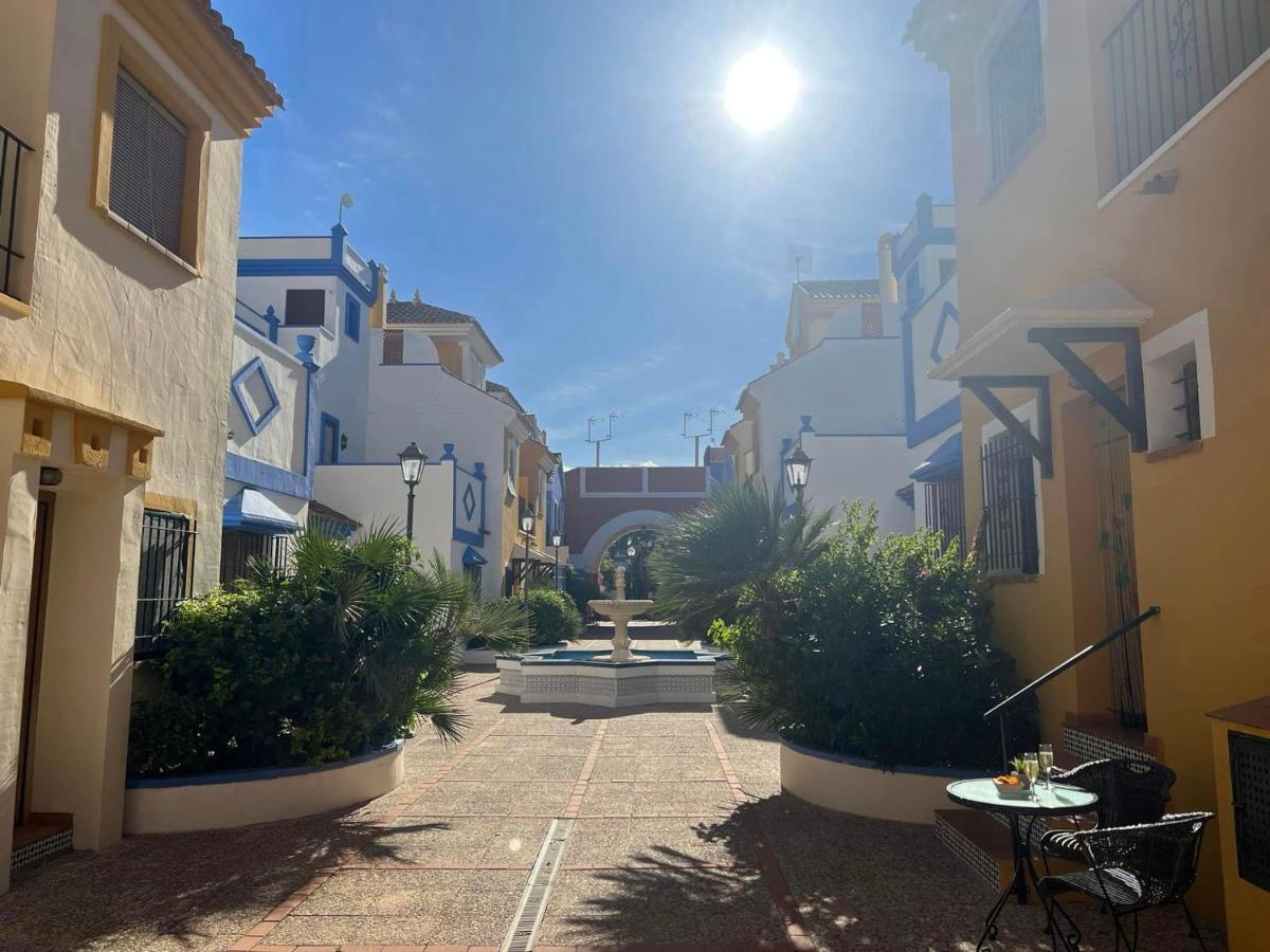Casa Rodasa - 2 Bedrooms, Roof Terrace, Airco, Front-Terrace, Back-Patio, Communal Pool, Etc Exteriör bild